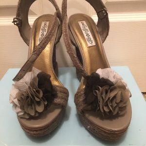 Naughty monkey wedge sandals
